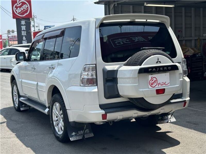 PAJERO