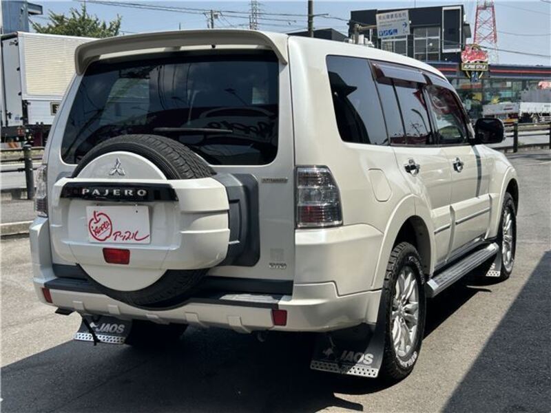 PAJERO