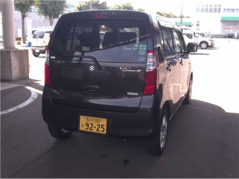 WAGON R