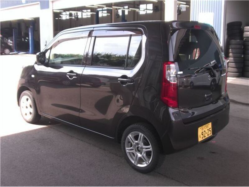 WAGON R