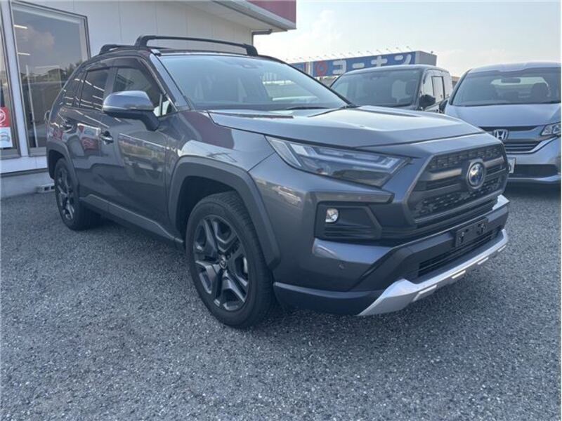 TOYOTA RAV4
