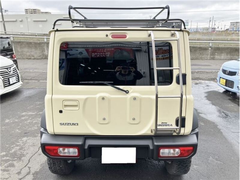 JIMNY SIERRA
