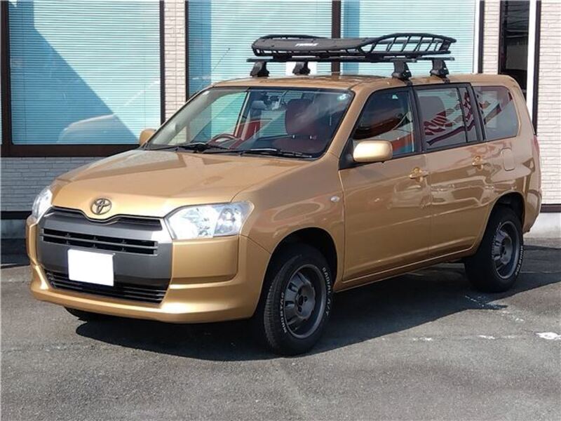 TOYOTA SUCCEED