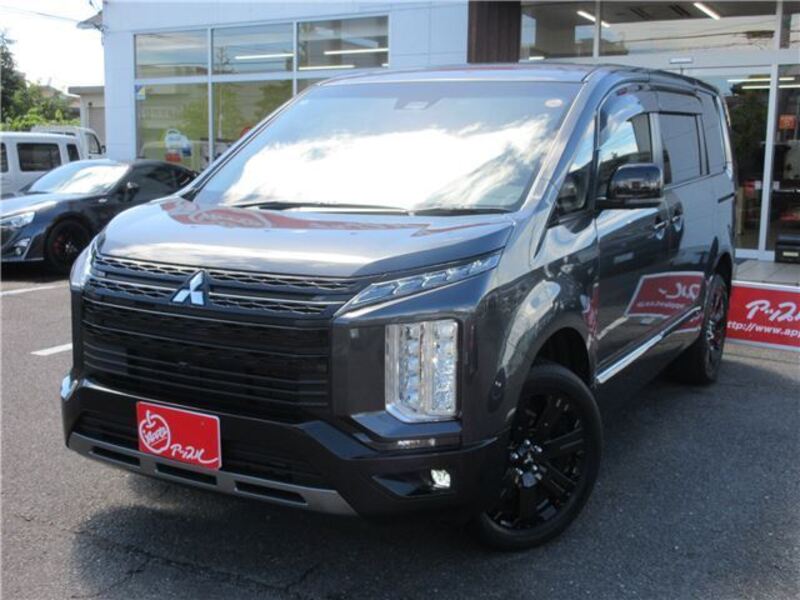 MITSUBISHI DELICA D5