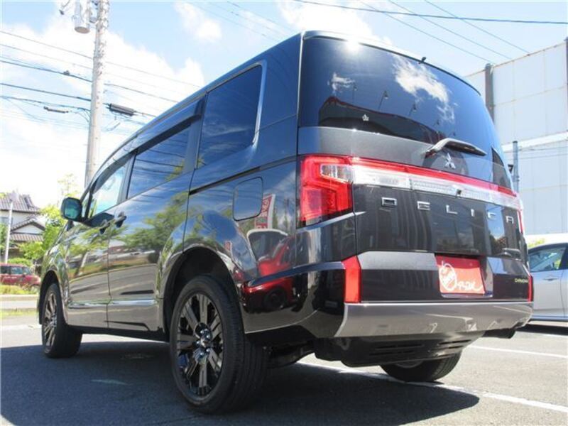 DELICA D5