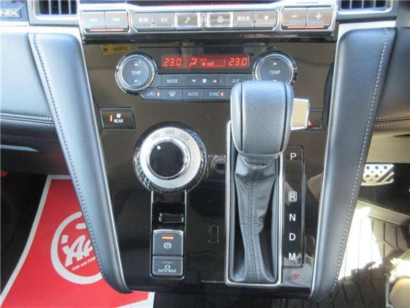 DELICA D5
