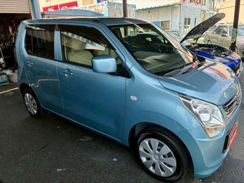 WAGON R