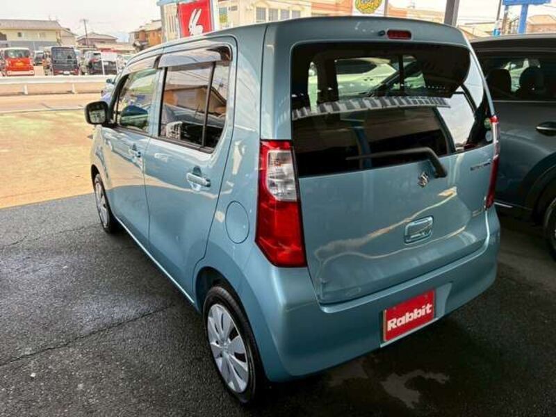 WAGON R