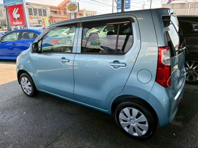 WAGON R