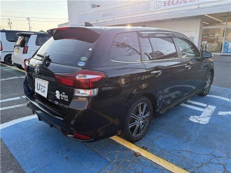 COROLLA FIELDER