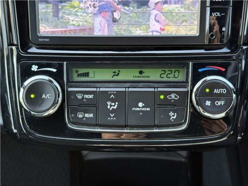 COROLLA FIELDER
