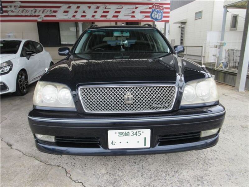 TOYOTA CROWN ESTATE