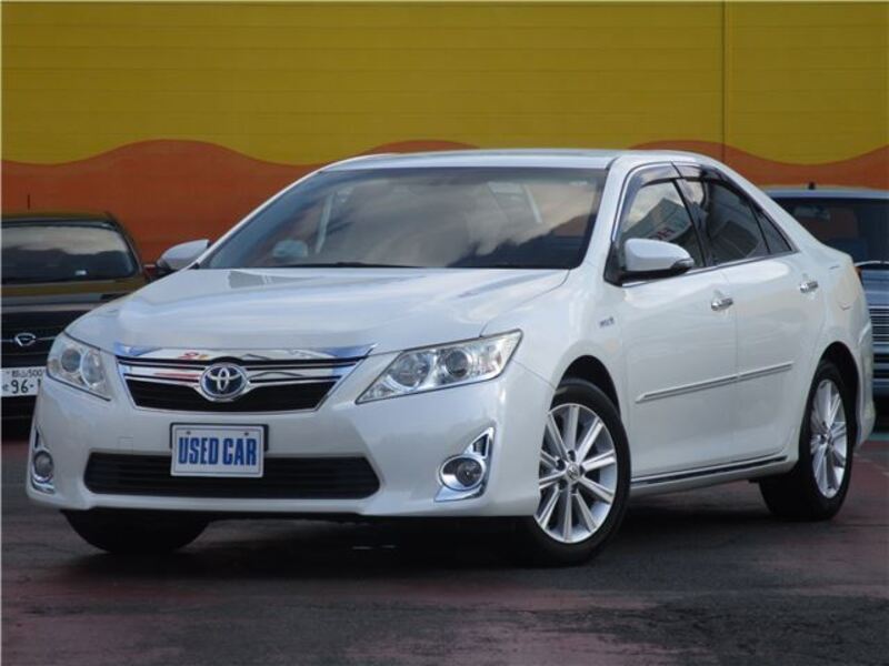 TOYOTA CAMRY