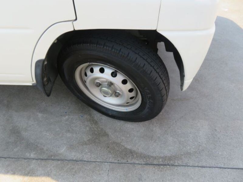 CLIPPER TRUCK