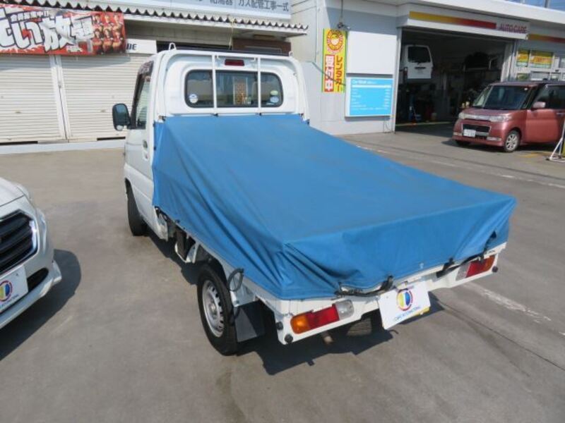 CLIPPER TRUCK