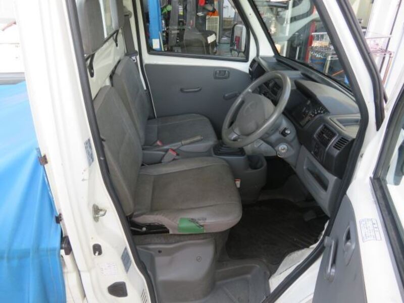 CLIPPER TRUCK