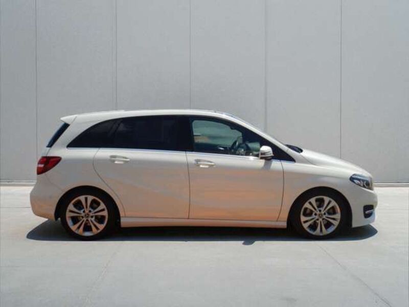 B-CLASS