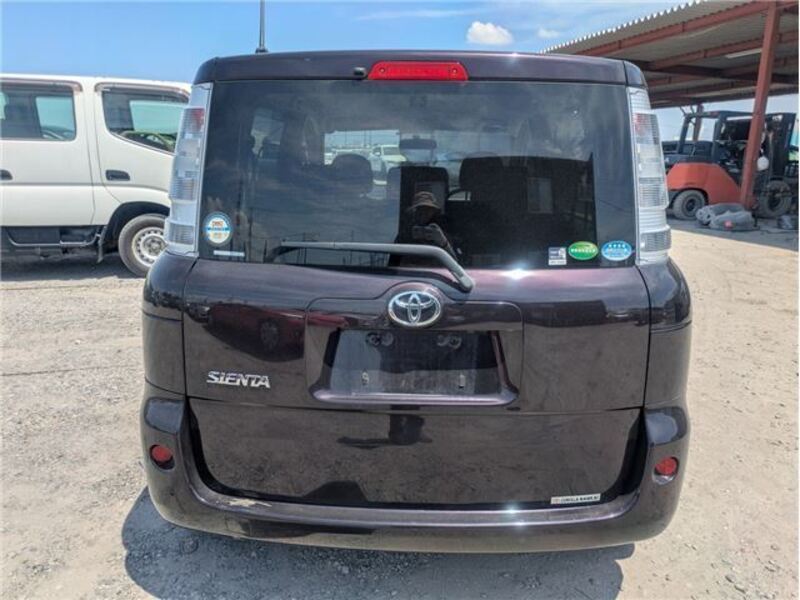 SIENTA