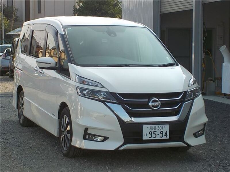 NISSAN SERENA