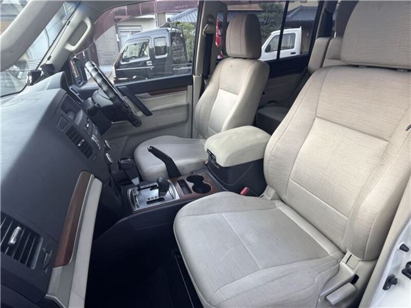 PAJERO