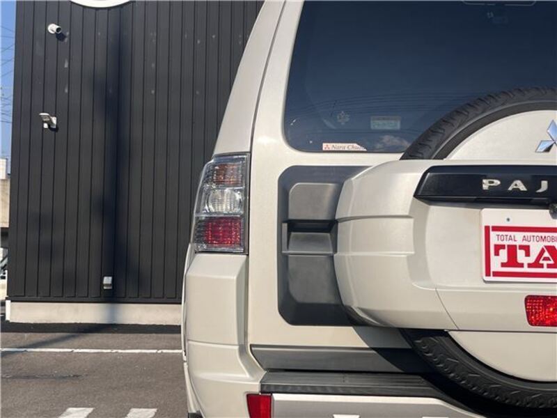PAJERO