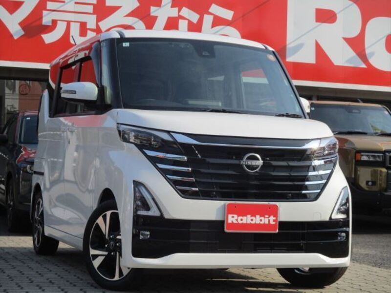 NISSAN ROOX