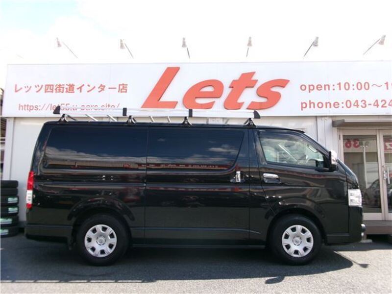 HIACE