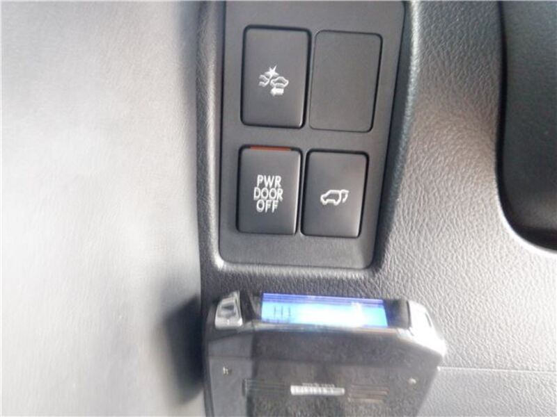 LX
