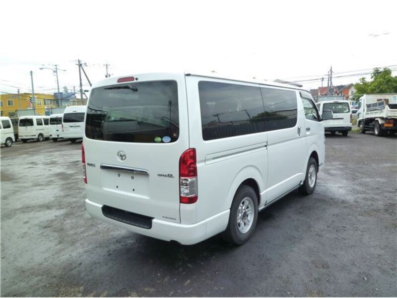 HIACE