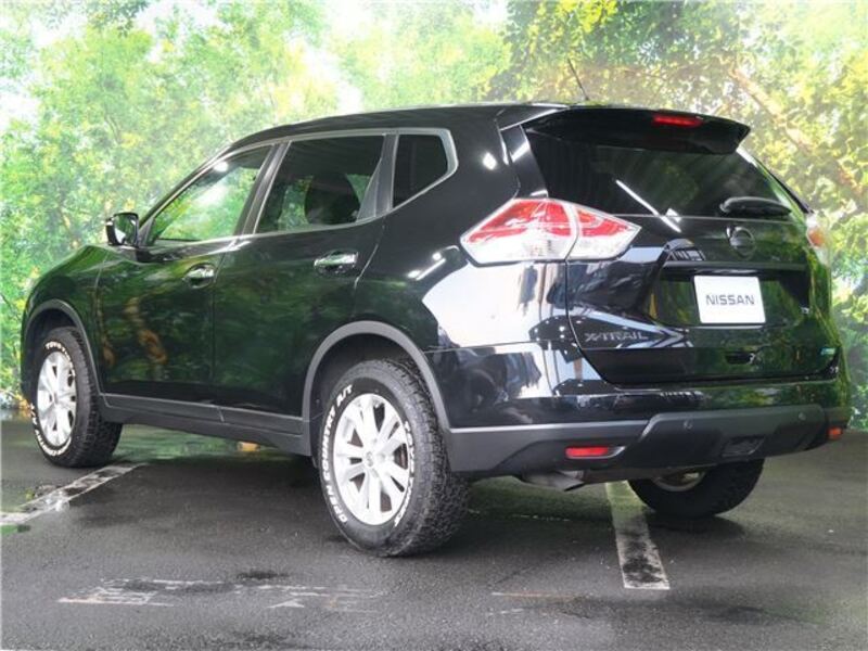 X-TRAIL
