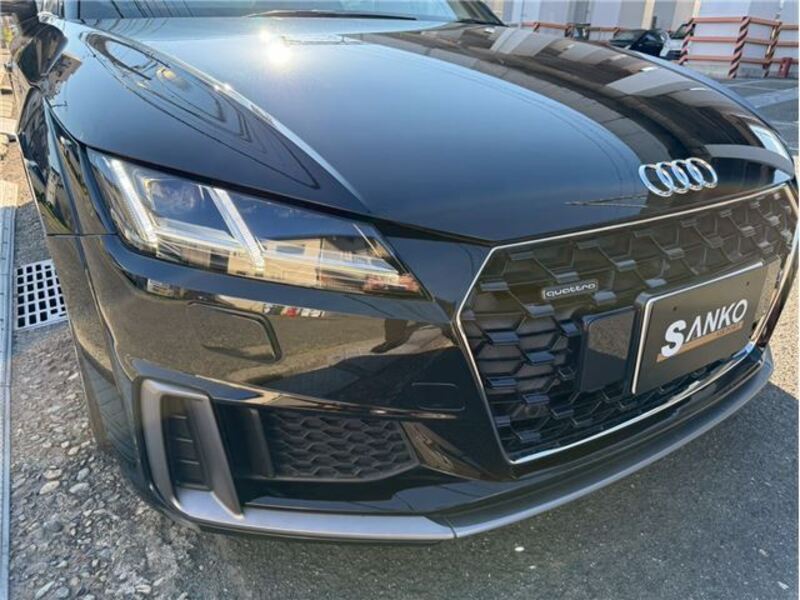 TT