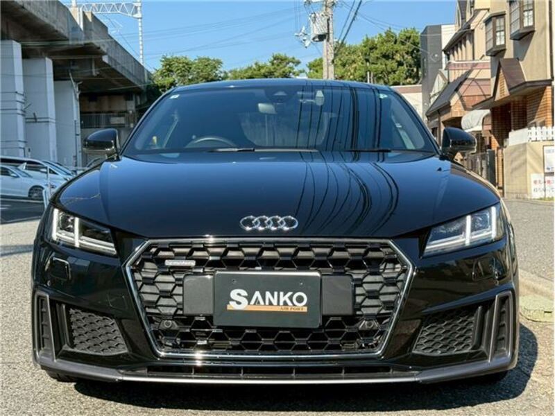 TT
