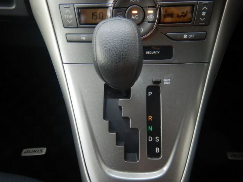 AURIS