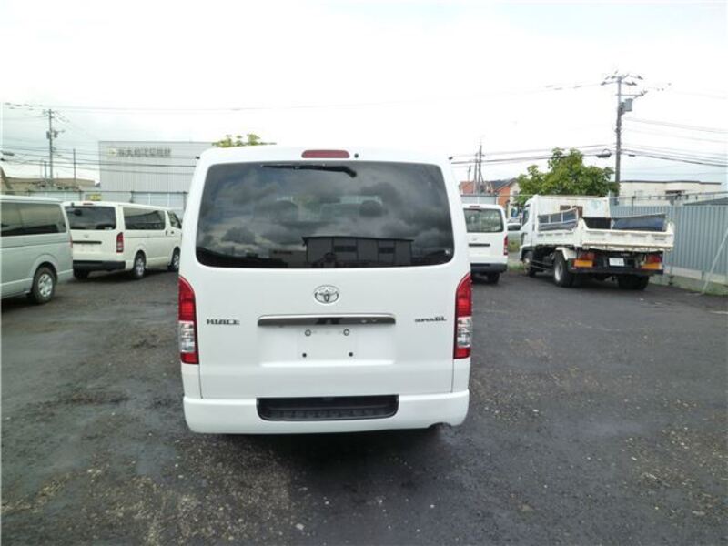 HIACE