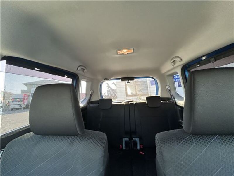 DELICA D2