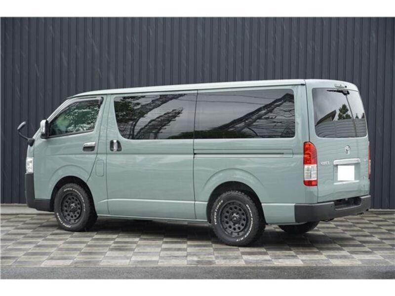 HIACE VAN