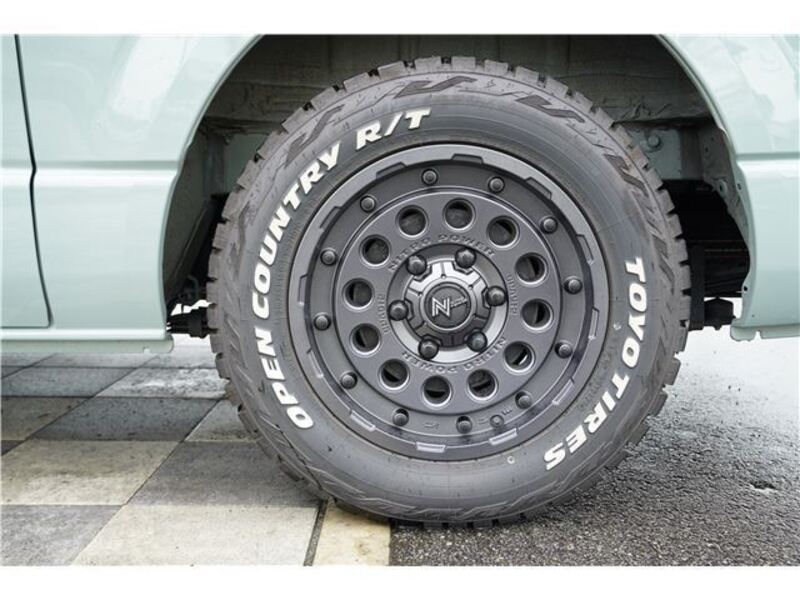 HIACE VAN