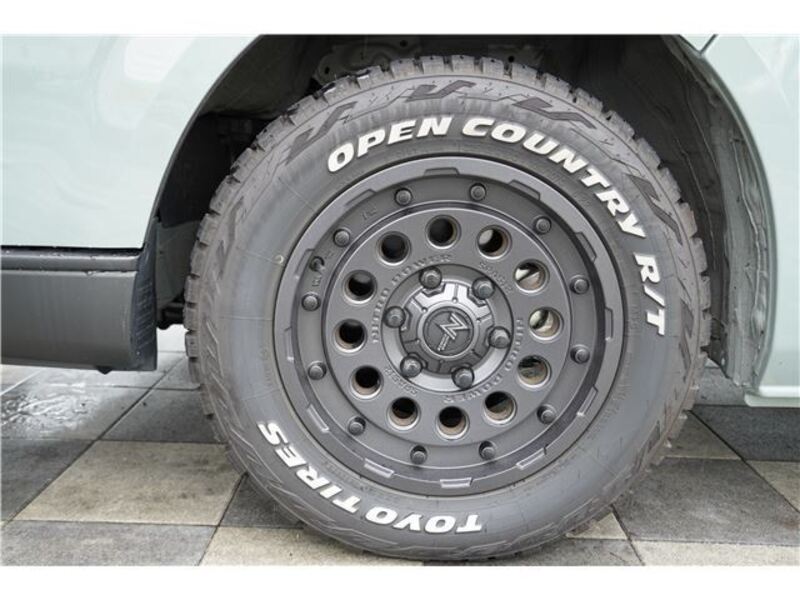 HIACE VAN