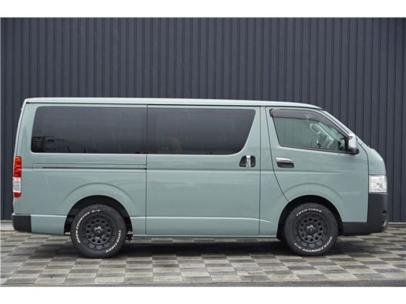 HIACE VAN