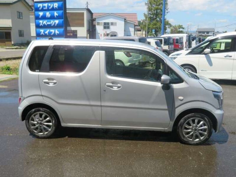 WAGON R