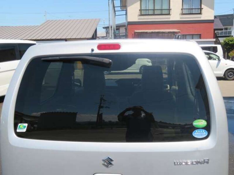 WAGON R