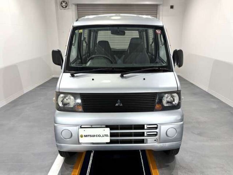 MINICAB VAN