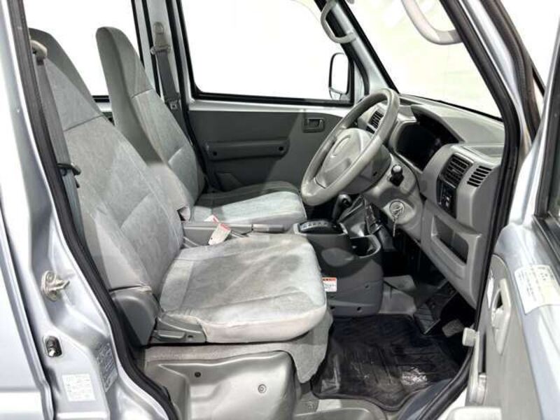 MINICAB VAN