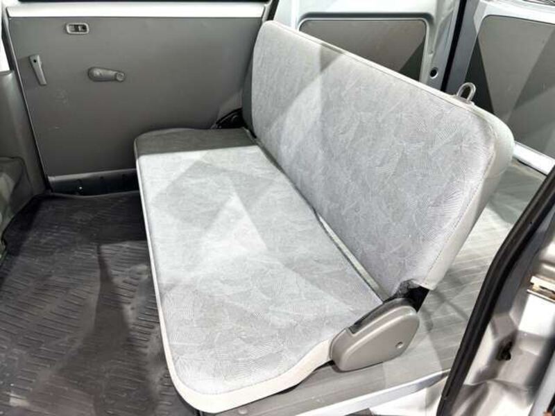 MINICAB VAN