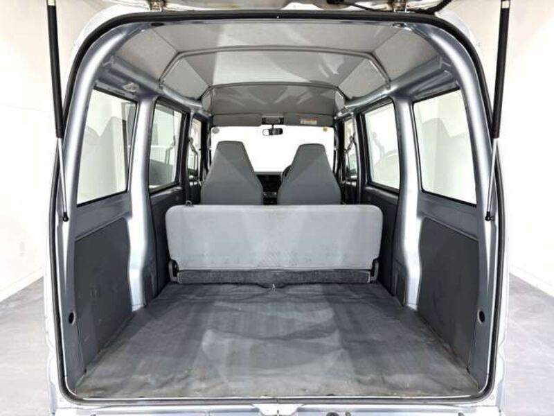 MINICAB VAN