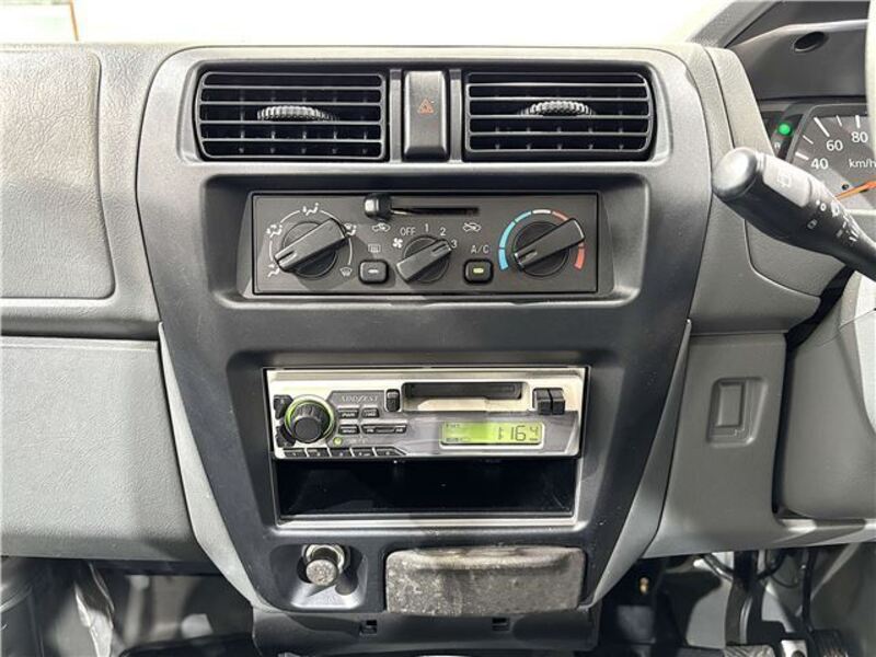 MINICAB VAN