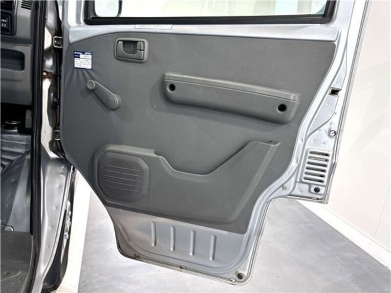 MINICAB VAN