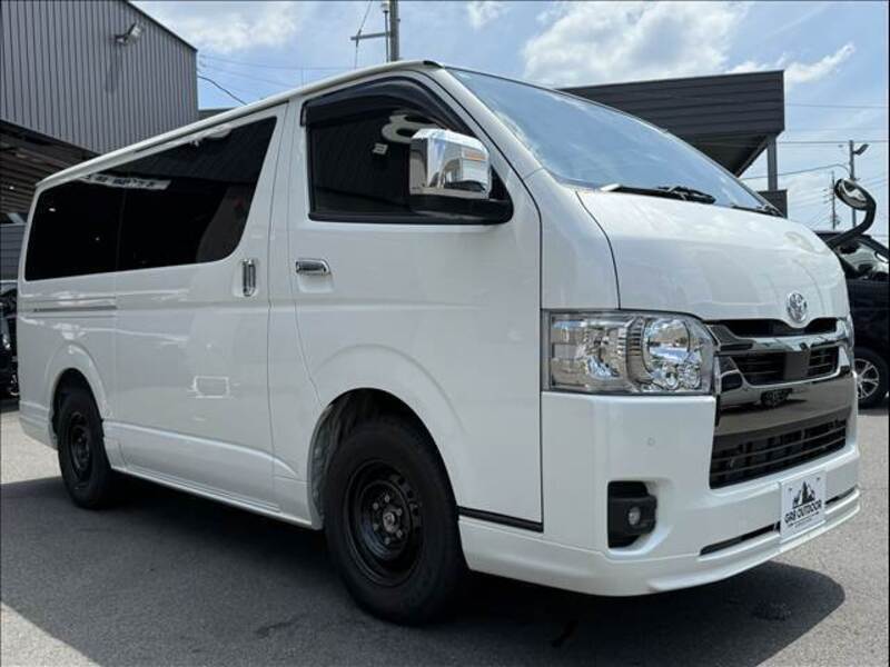 HIACE VAN