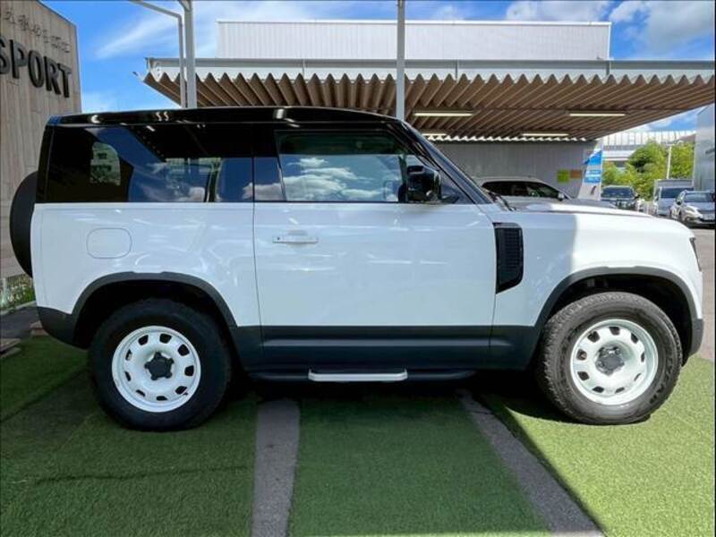 DEFENDER