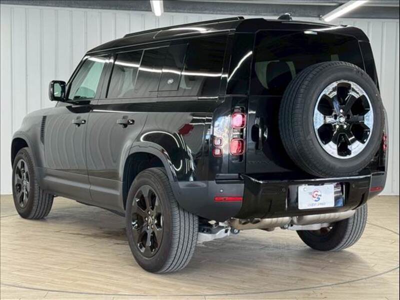 DEFENDER